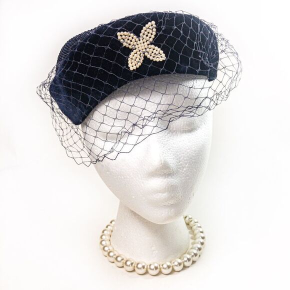 VTG Deep Blue Velvet Veiled Pillbox Pearl Quatrefoil - Picture 1 of 12